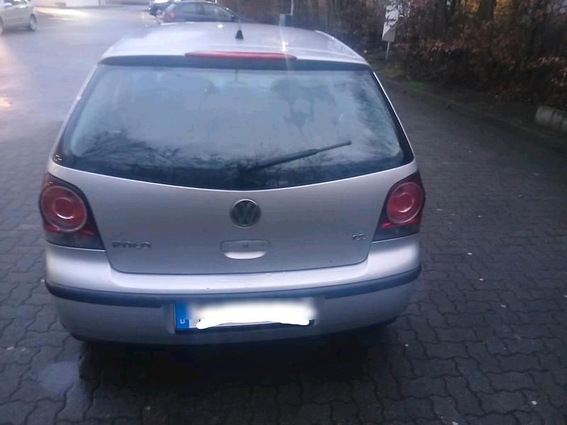 Grau Gebraucht 2005 VW Polo Kombi | 1.400 € - Bild 1/4