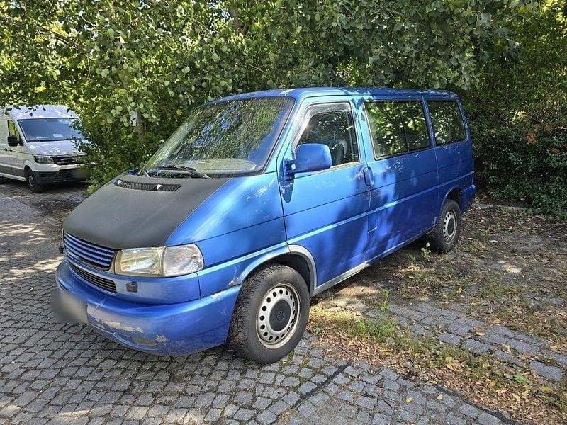 Second-hand VW T4 151 CP (111 kW) 1998 Albastru Van