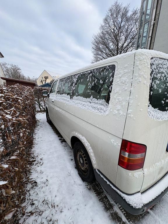 Gebraucht VW Multivan 131 PS (96 kW) 2006 Weiß Van
