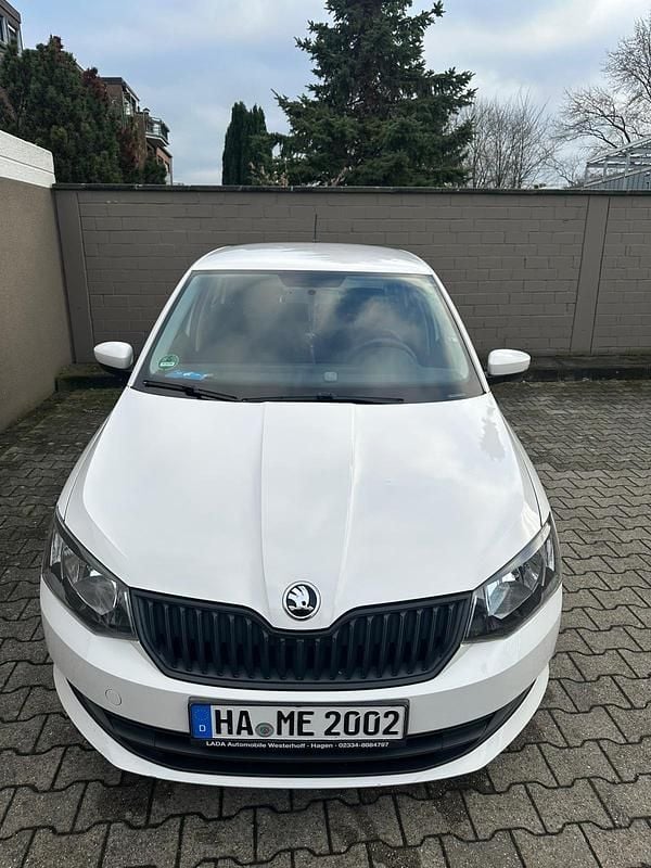 Gebraucht Skoda Fabia 110 PS (80 kW) 2015 Weiß Limousine