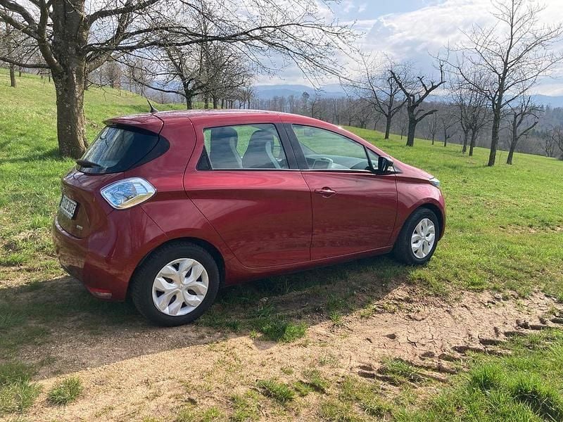 Gebraucht Renault Zoe Life 67 kW (92 PS) 2017 Rot Kleinwagen