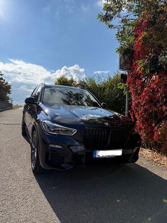 Schwarz Gebraucht 2021 BMW X5 M Sport SUV | 47.900 € (Superpreis) - Bild 1/4