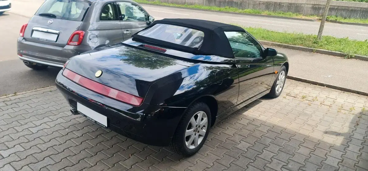 Gebraucht Alfa Romeo Spider 155 PS (114 kW) 1998 Schwarz Cabrio