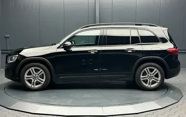 Gebraucht Mercedes GLB220 Progressive 190 PS (139 kW) 2023 Schwarz SUV