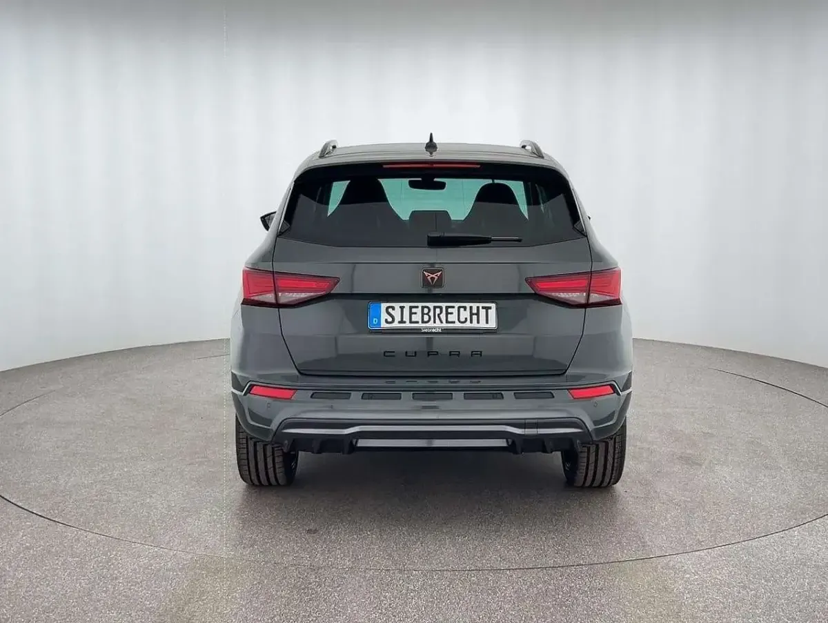Neu Cupra Ateca 150 PS (110 kW) 2026 Grün SUV