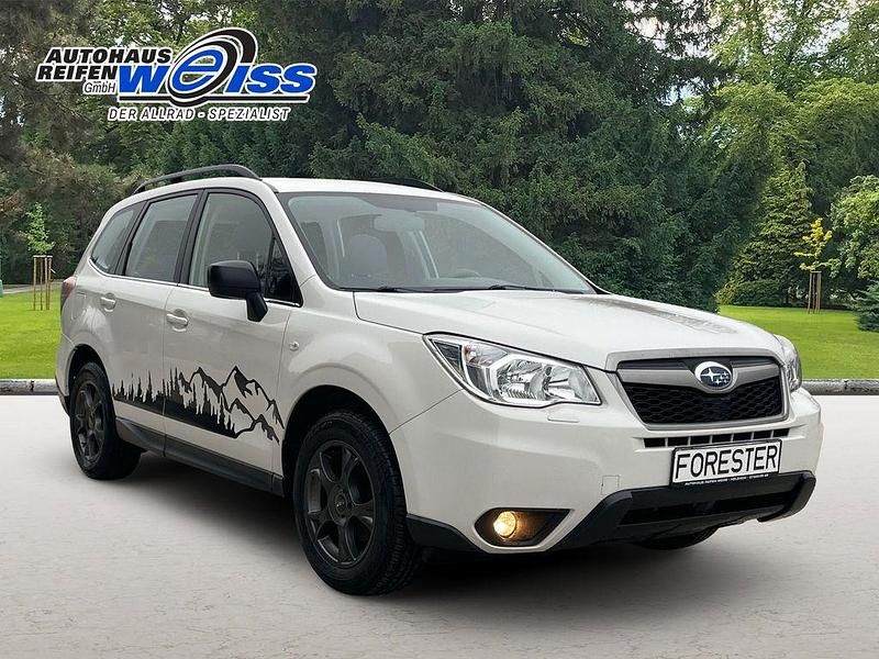 Gebraucht Subaru Forester Active 147 PS (108 kW) 2015 Weiß SUV