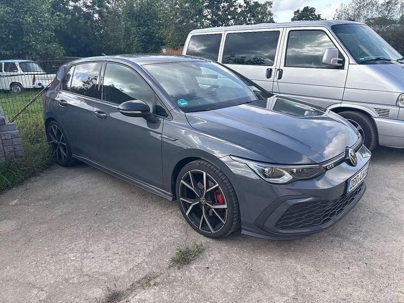 Grau Gebraucht 2023 VW Golf GTD Limousine | 29.800 € (Fairer Preis) - Bild 1/4