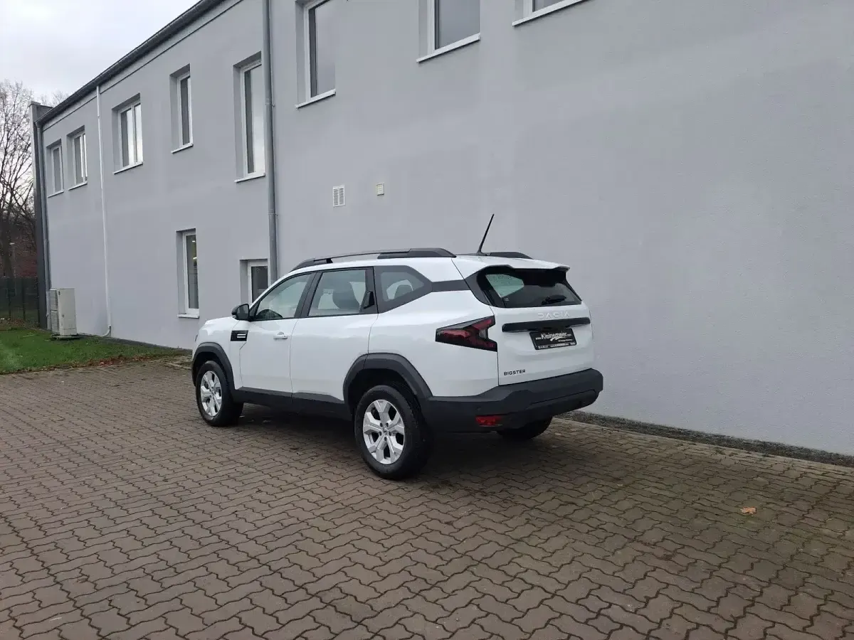 Neu Dacia Bigster Essentiel 140 PS (102 kW) 2026 Weiß SUV
