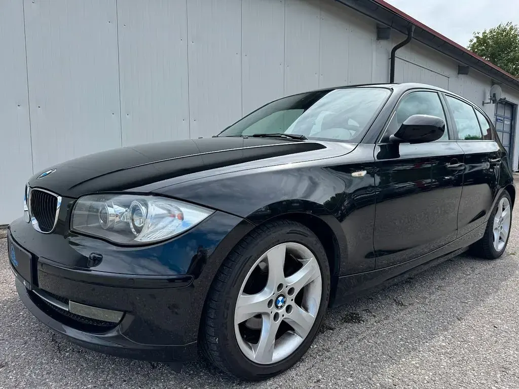 Gebraucht BMW 118 Advantage 143 PS (105 kW) 2009 Schwarz Kleinwagen