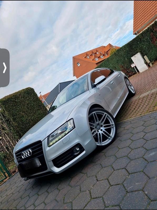 Silber Gebraucht 2011 Audi A5 Sportback Design Kleinwagen | 9.200 € (Fairer Preis) - Bild 1/4