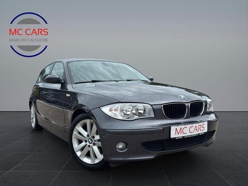 Grau Gebraucht 2004 BMW 120 Advantage Kleinwagen | 5.790 € (Etwas zu teuer) - Bild 1/4