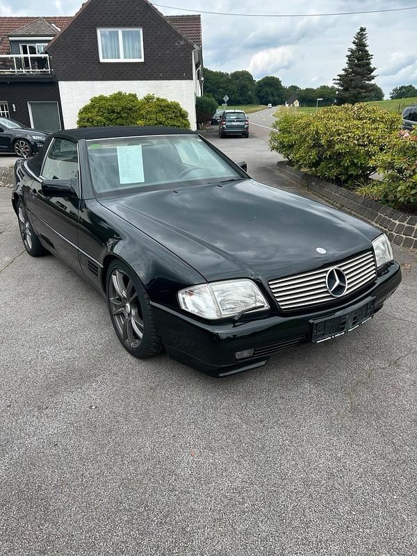 Schwarz Gebraucht 1993 Mercedes SL500 Cabrio | 19.150 € - Bild 1/4