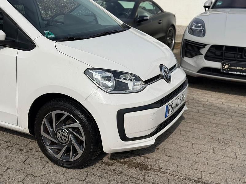Gebraucht VW up! Sound 60 PS (44 kW) 2017 Weiß Kleinwagen