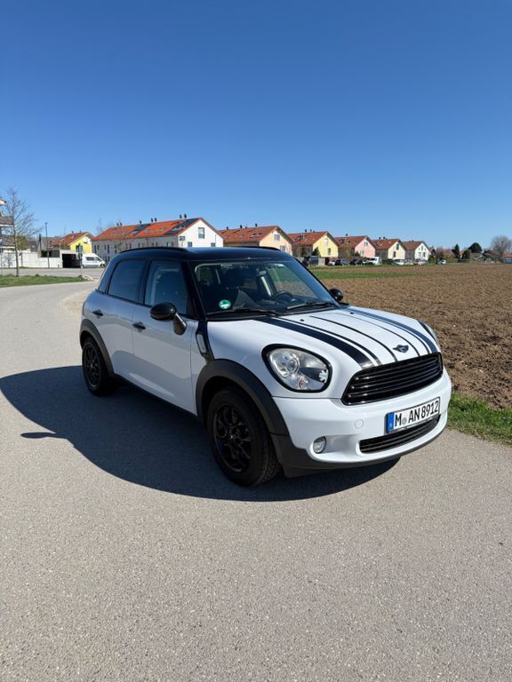 Weiß Gebraucht 2010 Mini Cooper Countryman SUV | 6.250 € (Fairer Preis) - Bild 1/4