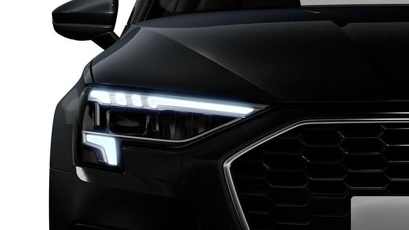 Second-hand Audi A3 Advanced Plus 116 CP (85 kW) 2022 Gri Berlinǎ