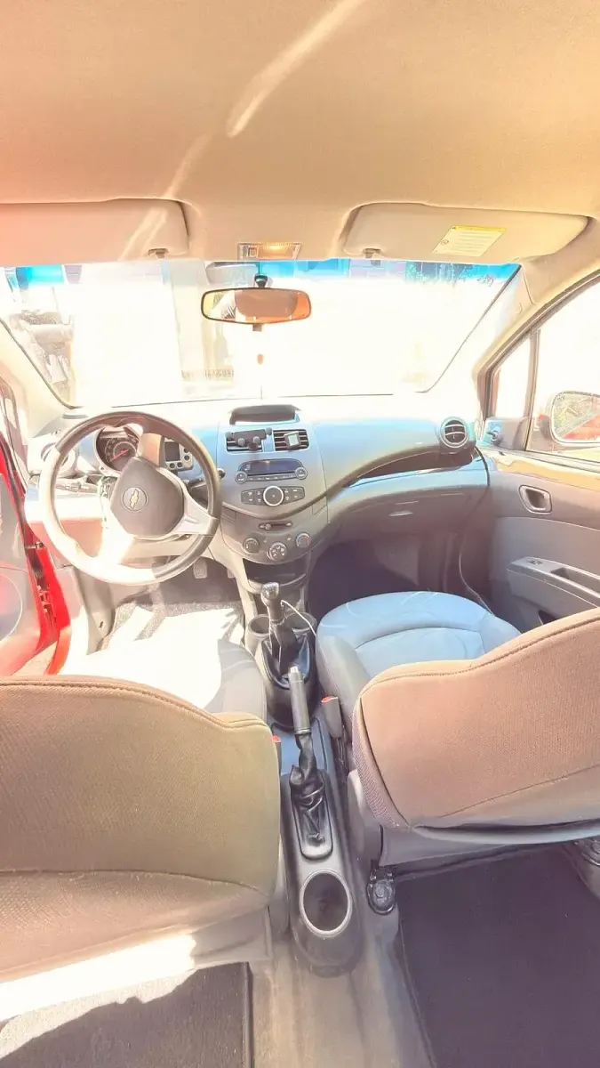 Gebraucht Chevrolet Spark 68 PS (50 kW) 2010 Rot Kleinwagen