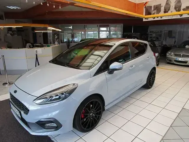 Gebraucht Ford Fiesta ST 200 PS (147 kW) 2018 Grau Kleinwagen