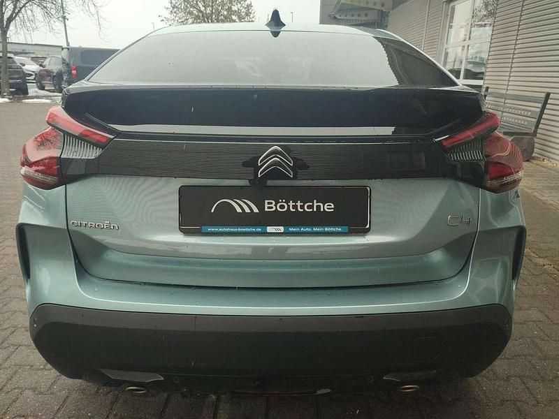 Gebraucht Citroën C4 PureTech 131 PS (96 kW) 2023 Lackierung olbia blau/typ auss SUV