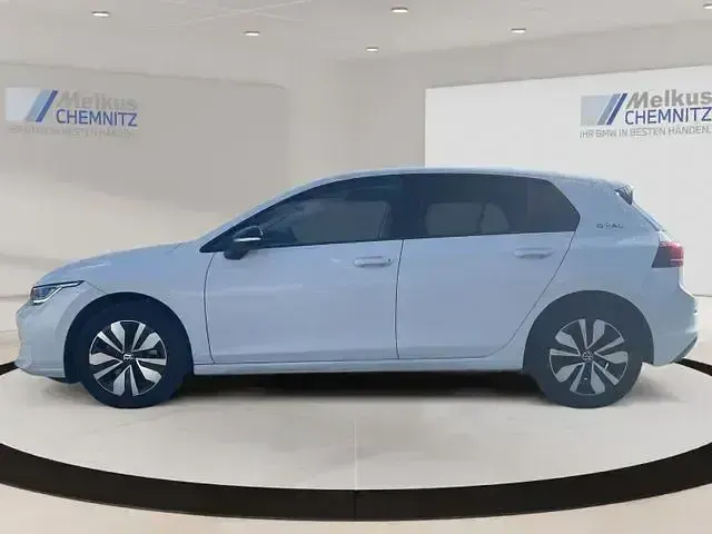 Gebraucht VW Golf VIII Goal 150 PS (110 kW) 2025 Weiß Limousine