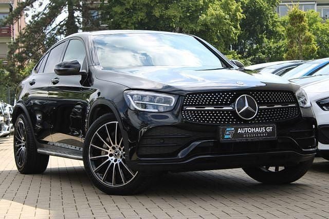Schwarz Gebraucht 2022 Mercedes GLC300 AMG Coupé | 34.999 € (Fairer Preis) - Bild 1/4