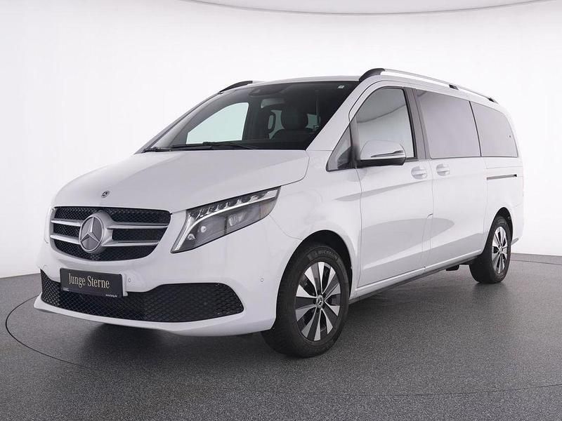 Gebraucht Mercedes V250 190 PS (139 kW) 2024 Weiß Van / Kleinbus
