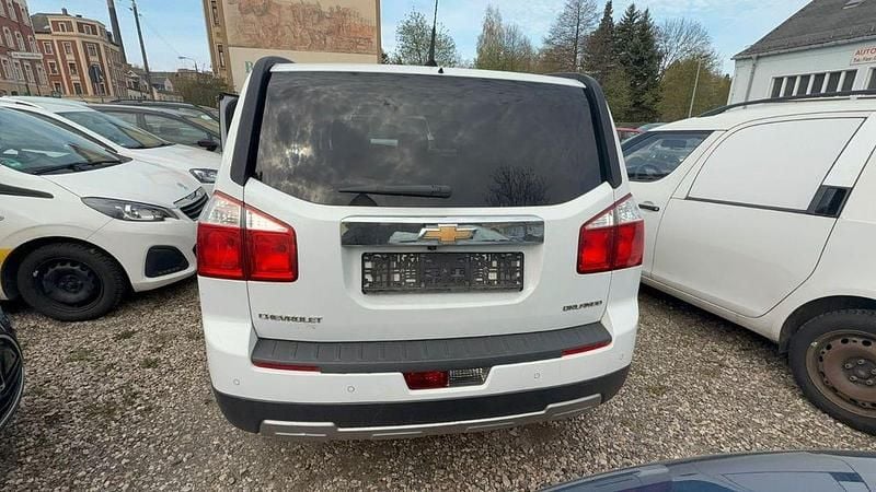 Gebraucht Chevrolet Orlando 163 PS (119 kW) 2012 Weiß Van / Kleinbus