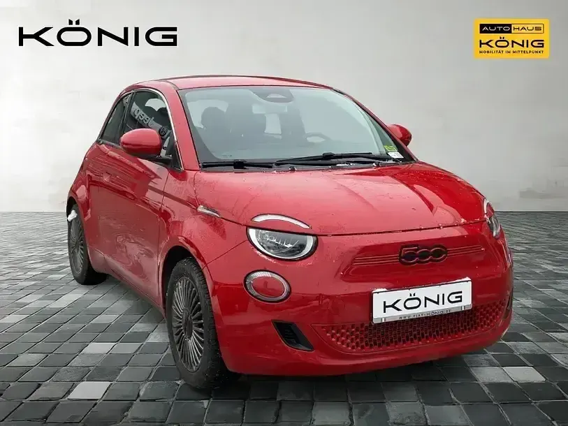 Gebraucht Fiat 500e Red 86 kW (118 PS) 2022 Rot Limousine