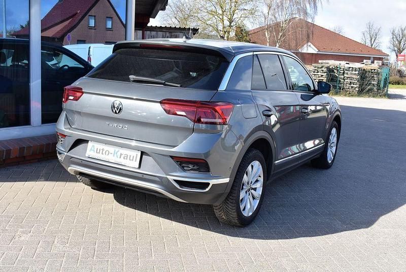 Gebraucht VW T-Roc Sport 150 PS (110 kW) 2021 Indium gray metallic (metallic) SUV