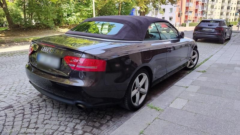 Gebraucht Audi A5 Cabriolet 170 PS (125 kW) 2010 Braun Cabrio