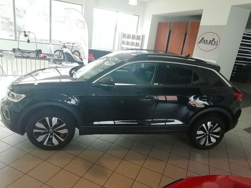 Usado VW T-Roc Move 116 HP (85 kW) 2023 Preto SUV