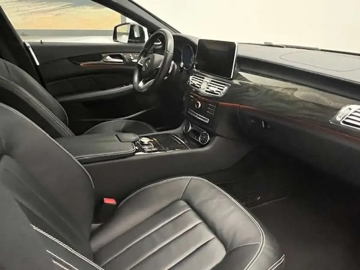 Gebraucht Mercedes CLS500 AMG line 408 PS (300 kW) 2015 Obsidianschwarz Kombi