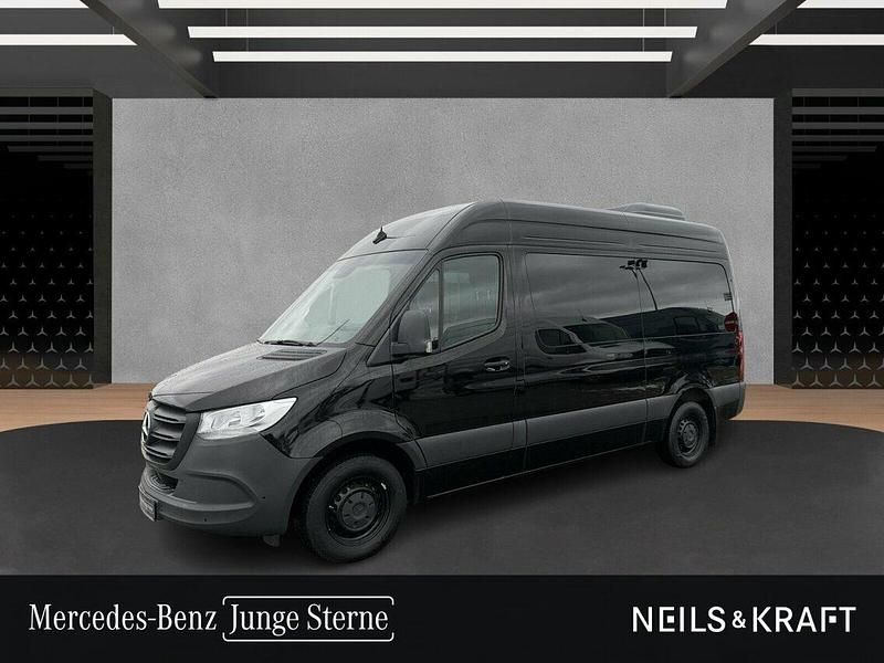 Gebraucht Mercedes Sprinter 170 PS (125 kW) 2024 Schwarz Van