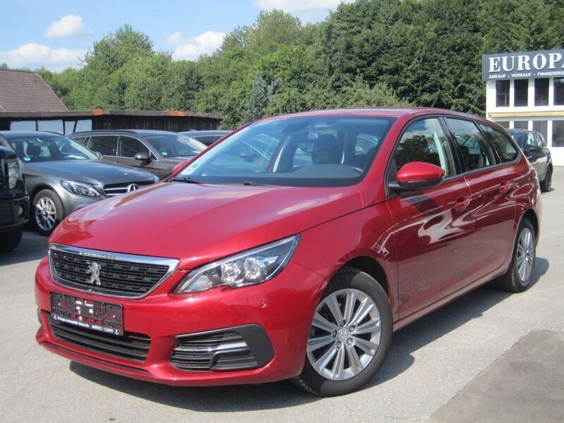 Rot Gebraucht 2019 Peugeot 308 Active Kombi | 8.990 € (Guter Preis) - Bild 1/4