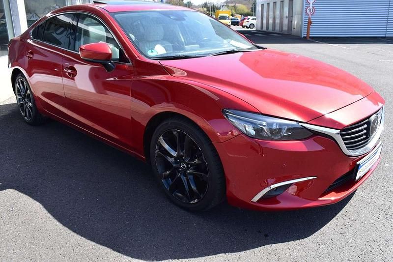 Gebraucht Mazda 6 Sports-Line 192 PS (141 kW) 2016 Rubinrot metallic Limousine