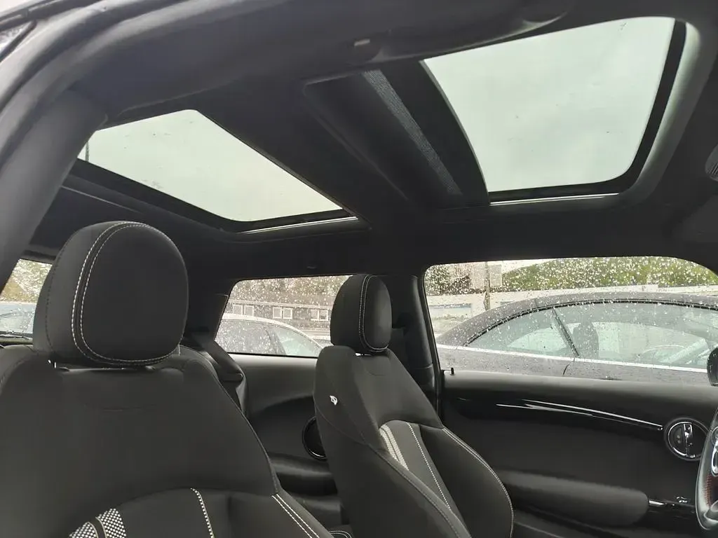 Gebraucht Mini Cooper D 116 PS (85 kW) 2015 Blau Kleinwagen