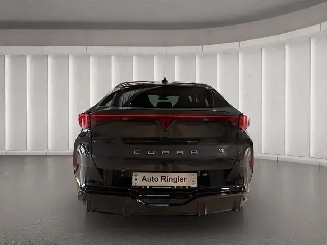 Neu Cupra Tavascan VZ 250 kW (340 PS) 2026 Uranograu SUV