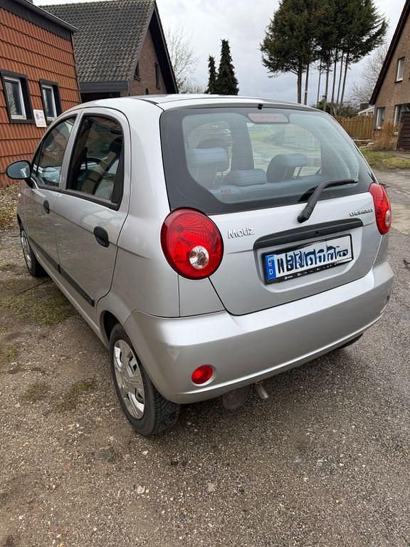 Gebraucht Chevrolet Matiz 52 PS (38 kW) 2009 Silber Kleinwagen