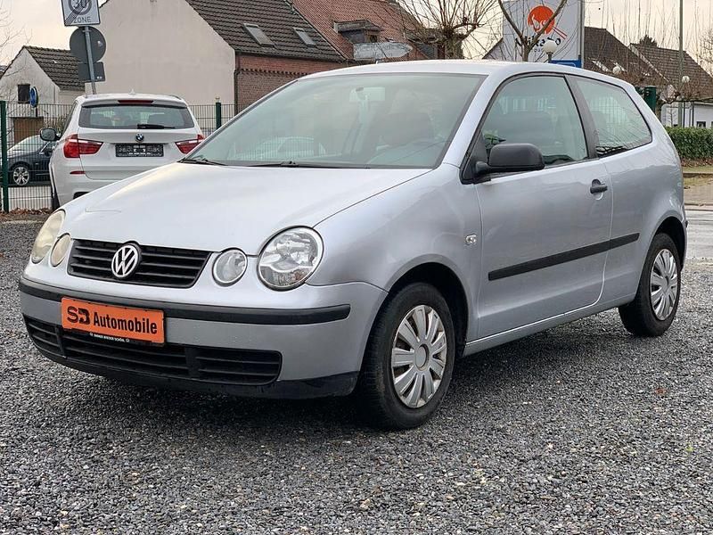 Gebraucht VW Polo 64 PS (47 kW) 2002 Grau Limousine