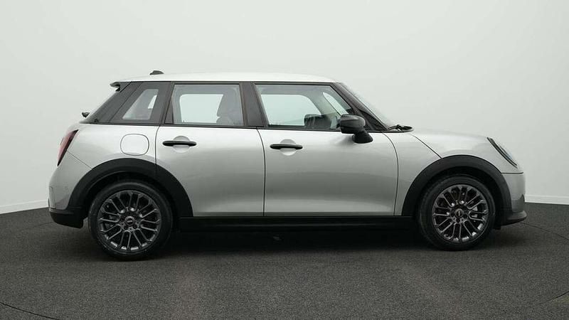 Gebraucht Mini Cooper Classic 156 PS (114 kW) 2024 Grau Kleinwagen