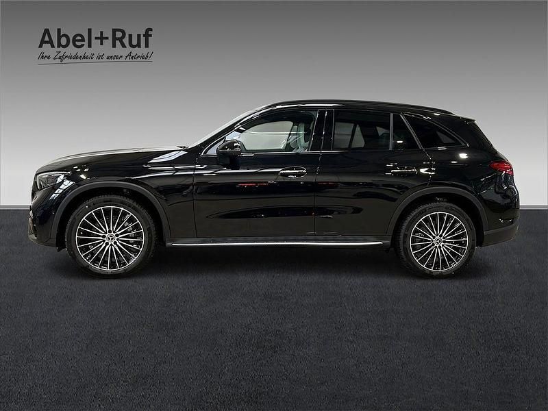 Gebraucht Mercedes GLC450 AMG 367 PS (269 kW) 2026 Schwarz SUV