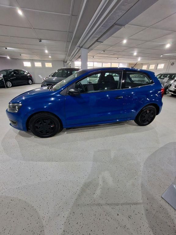 Gebraucht VW Polo Trendline 75 PS (55 kW) 2012 Blau Kleinwagen