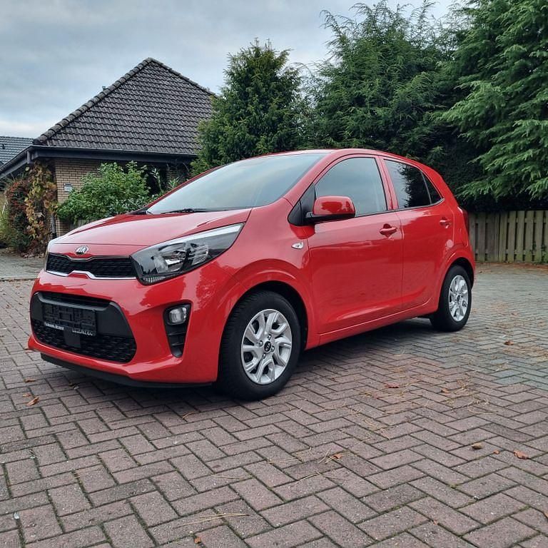 Rot Gebraucht 2019 Kia Picanto DREAM-TEAM Edition Kleinwagen | 9.900 € (Fairer Preis) - Bild 1/4