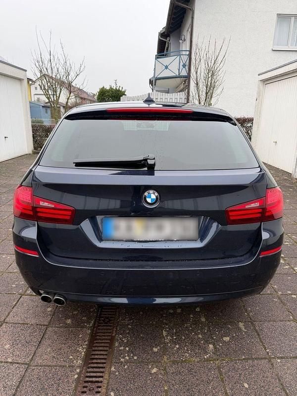 Second-hand BMW 520 Performance 184 CP (135 kW) 2014 Albastru Break