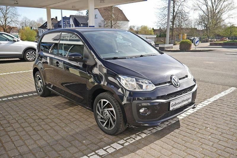 Second-hand VW up! Join 75 CP (55 kW) 2018 Negru Hatchback