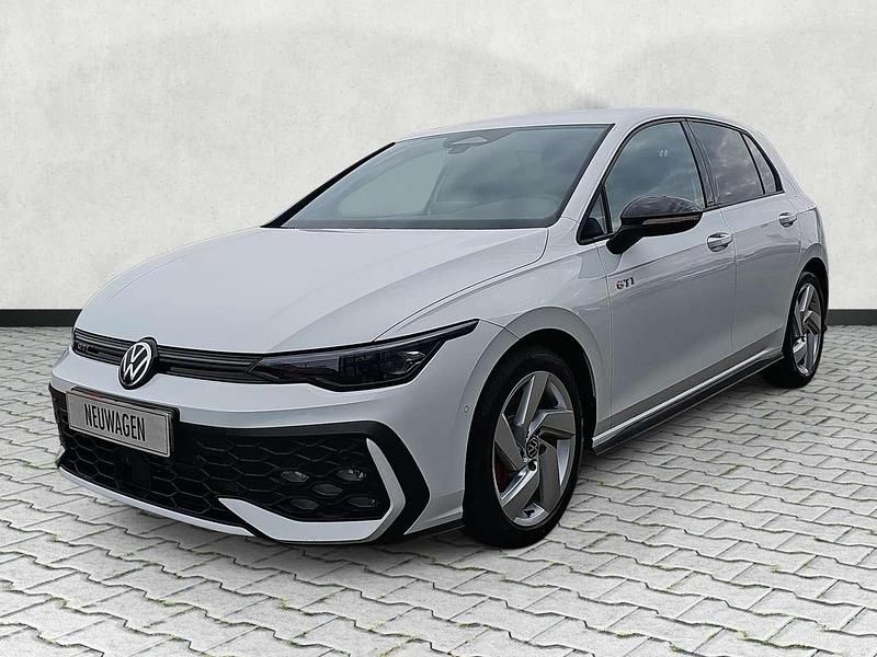 Neu VW Golf VIII GTI 265 PS (194 kW) 2026 Purewhite Limousine