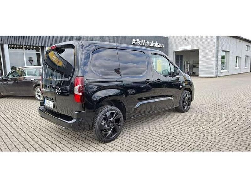 Gebraucht Opel Combo-e Life Ultimate 100 kW (136 PS) 2025 Schwarz Limousine