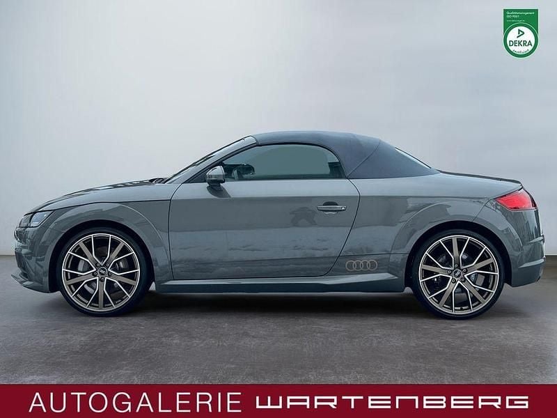 Gebraucht Audi TT Roadster S-Line 245 PS (180 kW) 2023 Grau Cabrio
