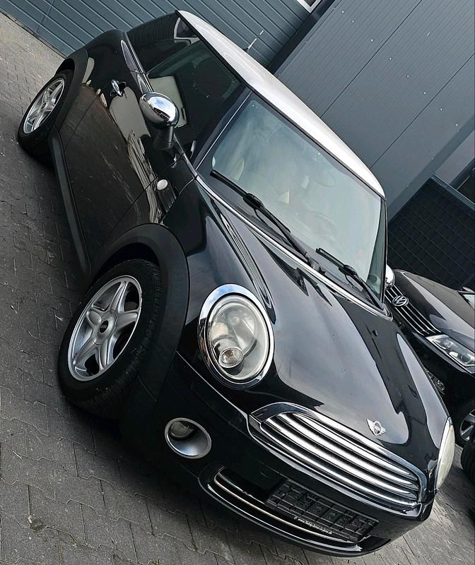 Schwarz Gebraucht 2010 Mini Cooper Kleinwagen | 6.900 € (Superpreis) - Bild 1/4
