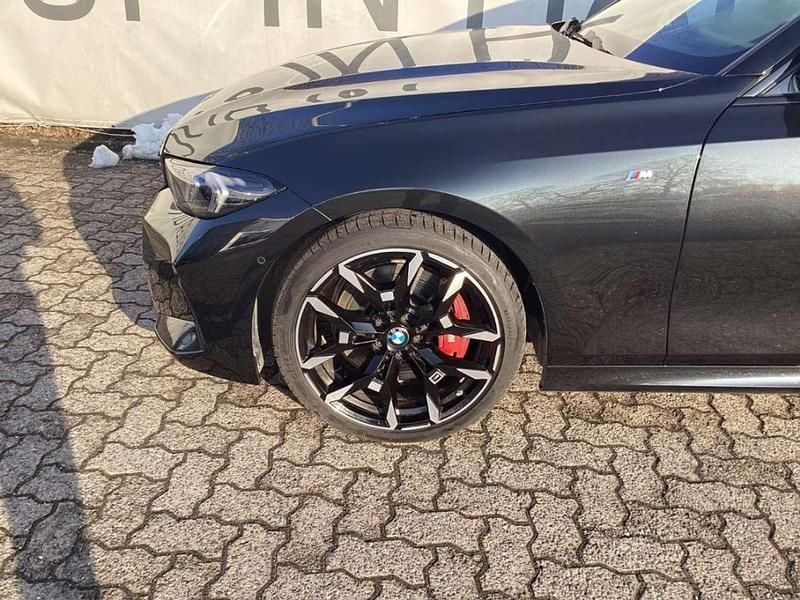 Gebraucht BMW 340 374 PS (275 kW) 2025 Black sapphire metallic Limousine