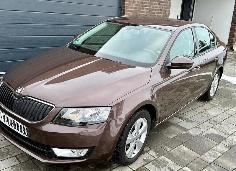 Gebraucht Skoda Octavia Elegance 140 PS (102 kW) 2013 Braun Limousine